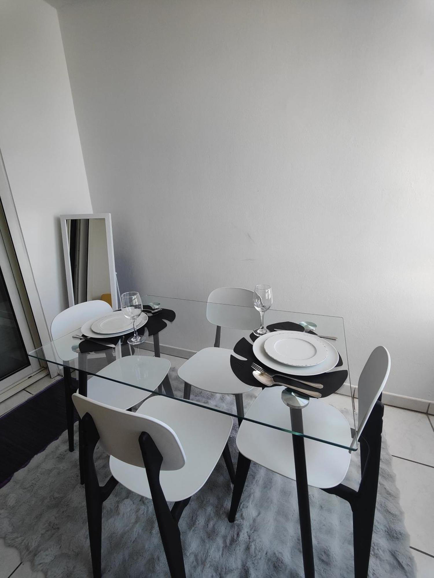 Studio Vanille - Vue Mer แซงต์-เดอนี ภายนอก รูปภาพ